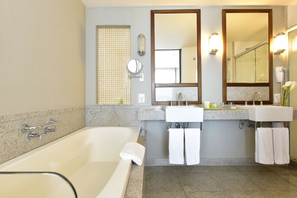 Bañera profunda