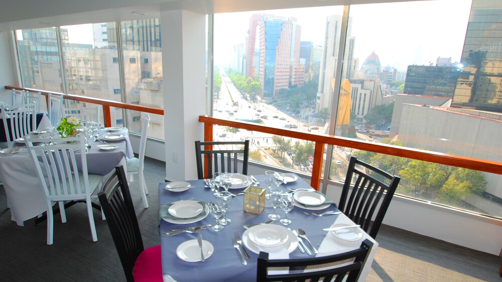 Family Dining