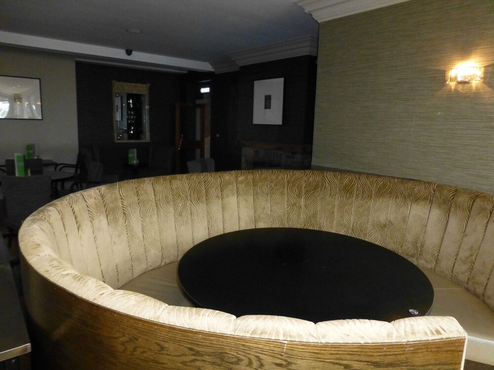 Hotel Bar
