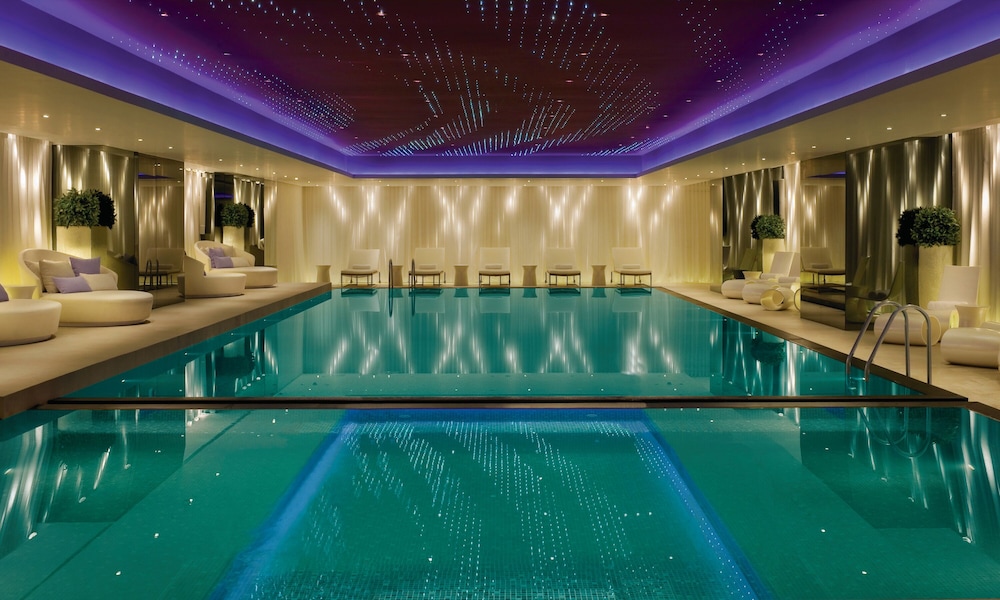 Pool, The Mira Hong Kong Hotel