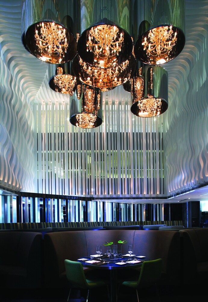 Breakfast area, The Mira Hong Kong Hotel