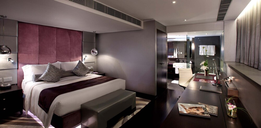 Room, The Mira Hong Kong Hotel