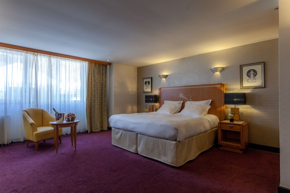 Junior Suite (Executive) - View from Room