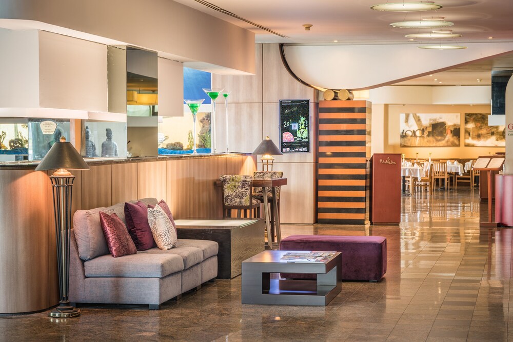 Hotel Bar
