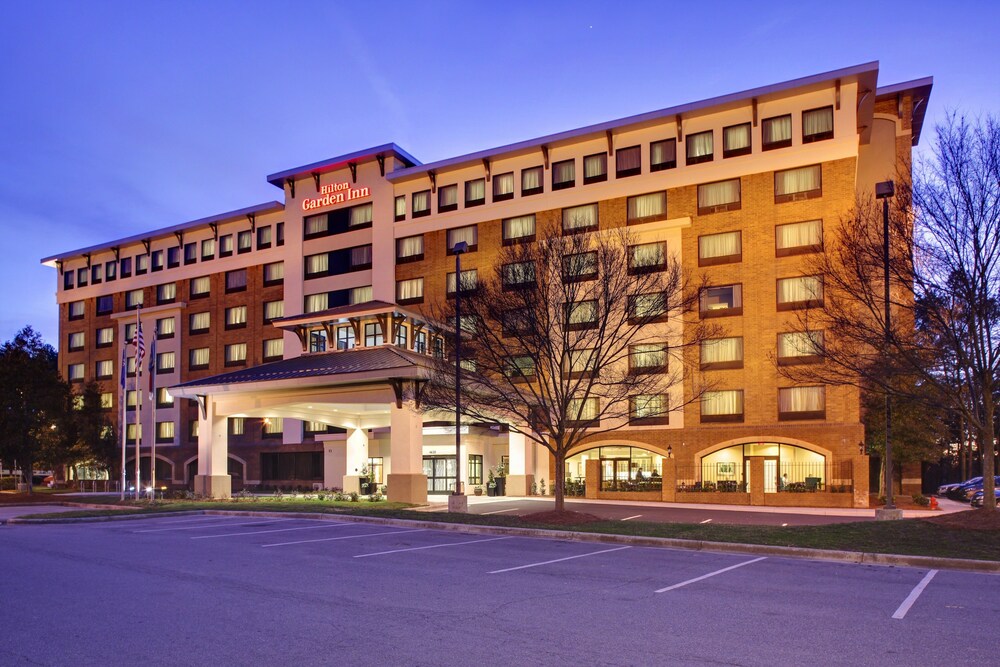 Hotel Front - Evening/Night