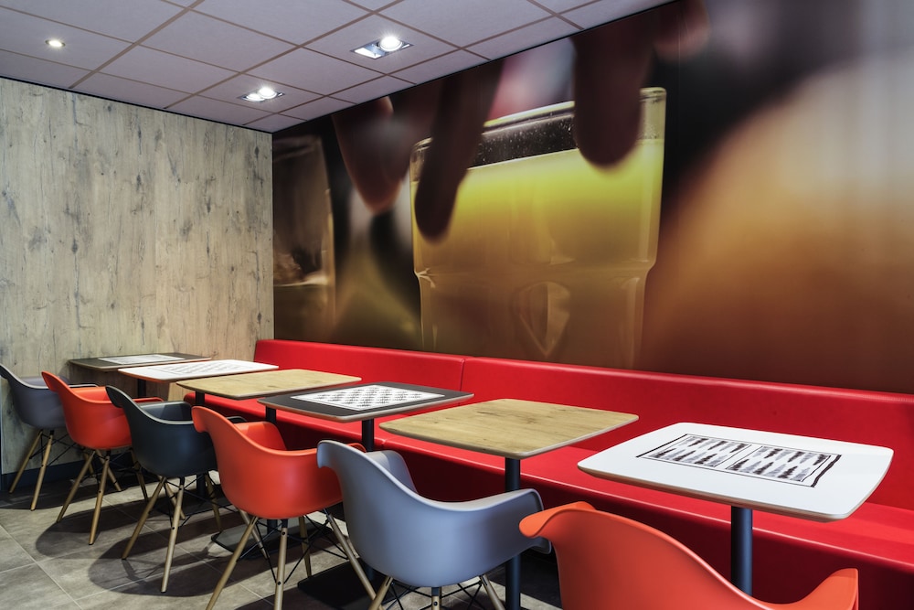 Salle de petit-déjeuner
