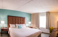 Premier Suite, 1 King Bed with Sofa bed