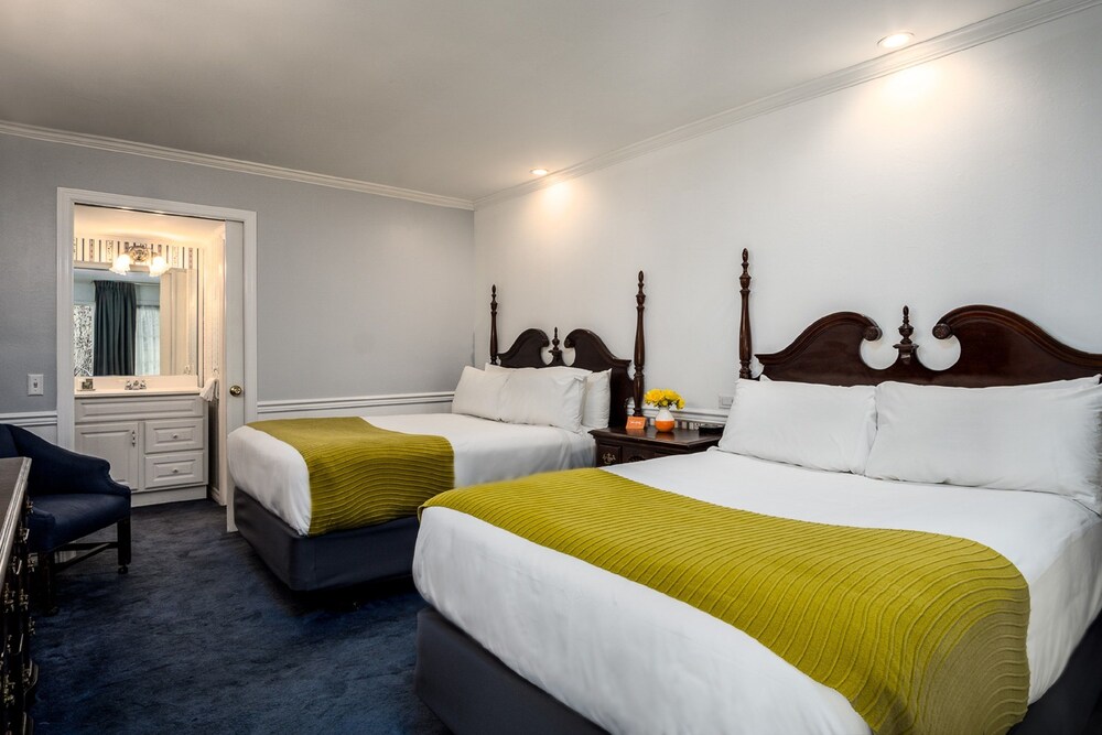 Guestroom