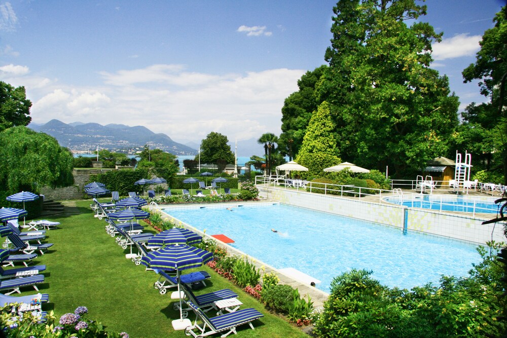 Rooftop Pool