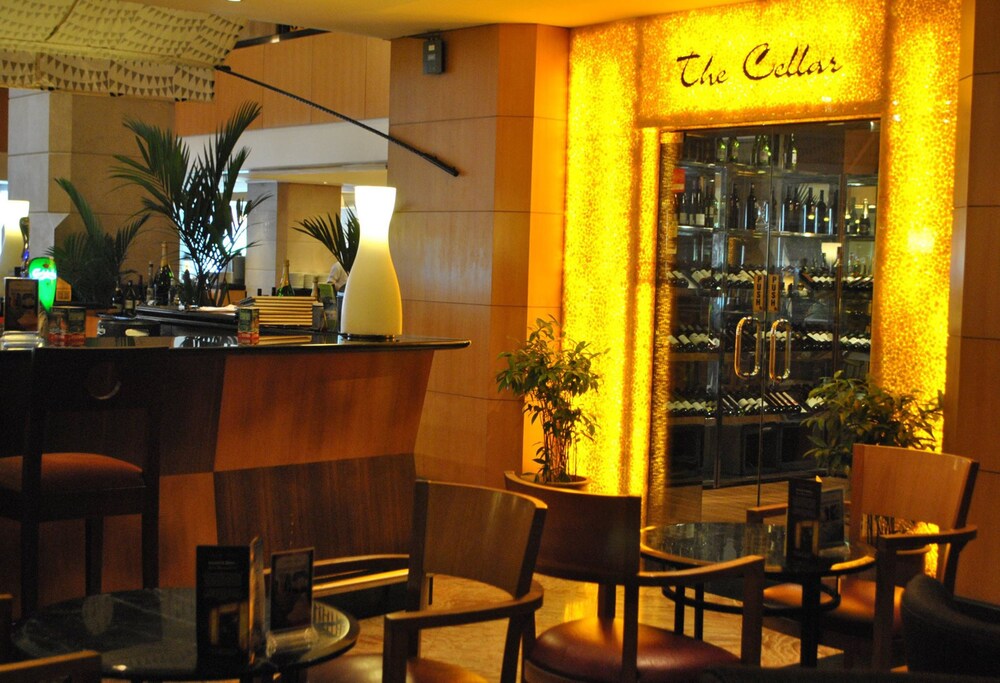 Bar-salon de l'hôtel