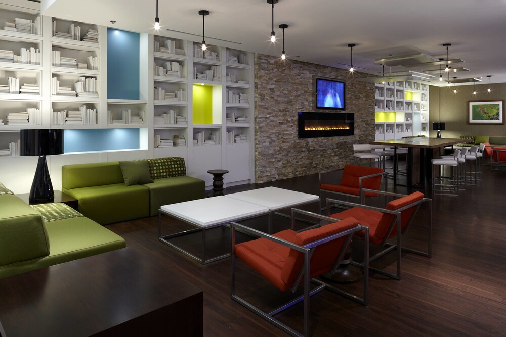 Hotel Lounge