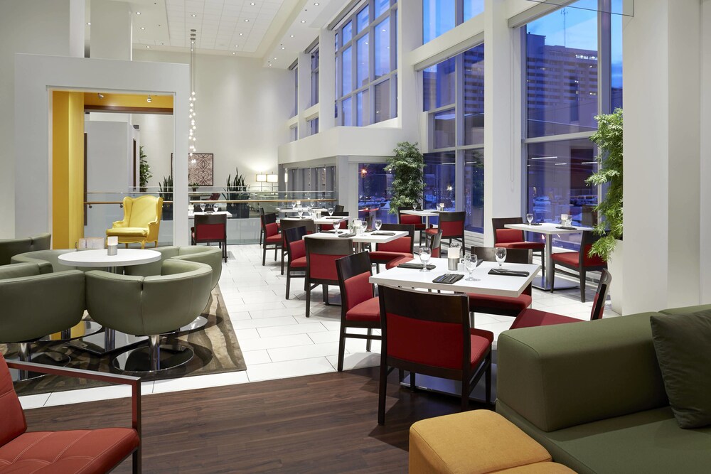 Hotel Lounge