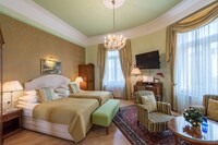 Junior Suite, Multiple Beds, Non Smoking