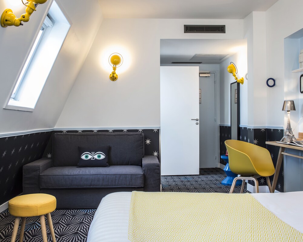 Guestroom