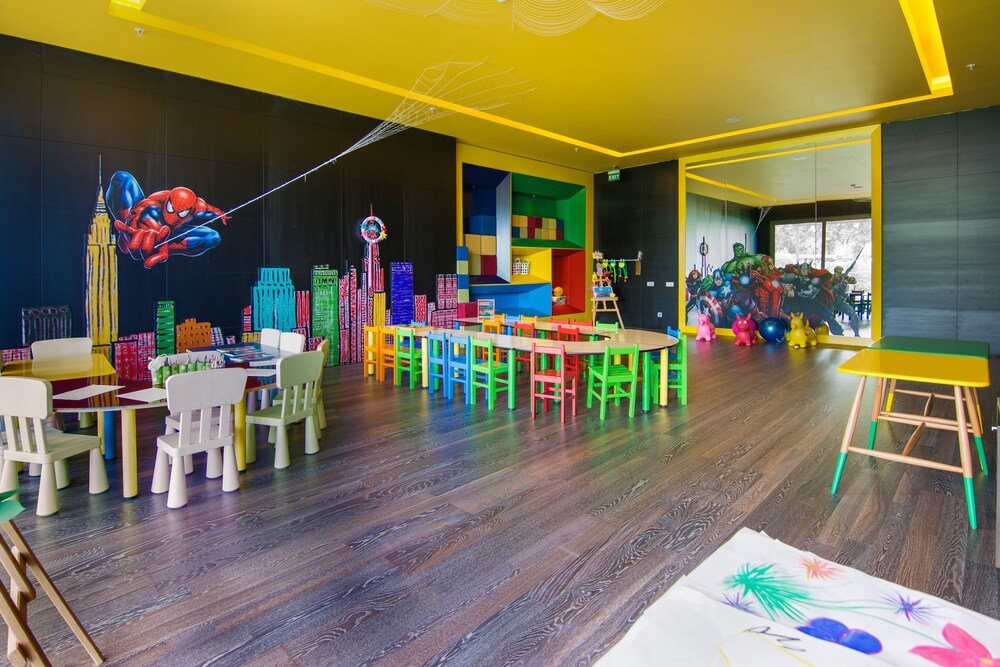 Childrens Play Area - Indoor