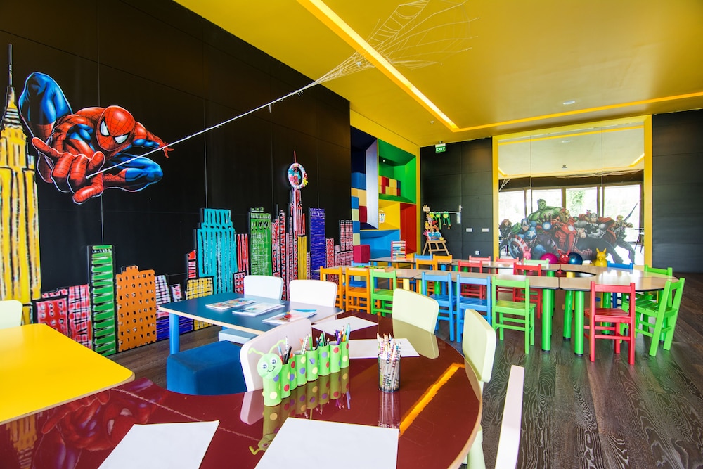 Childrens Play Area - Indoor