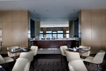 Executive Lounge