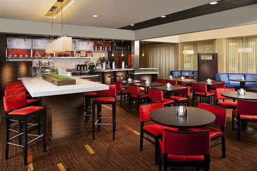 Courtyard by Marriott Memphis Airport