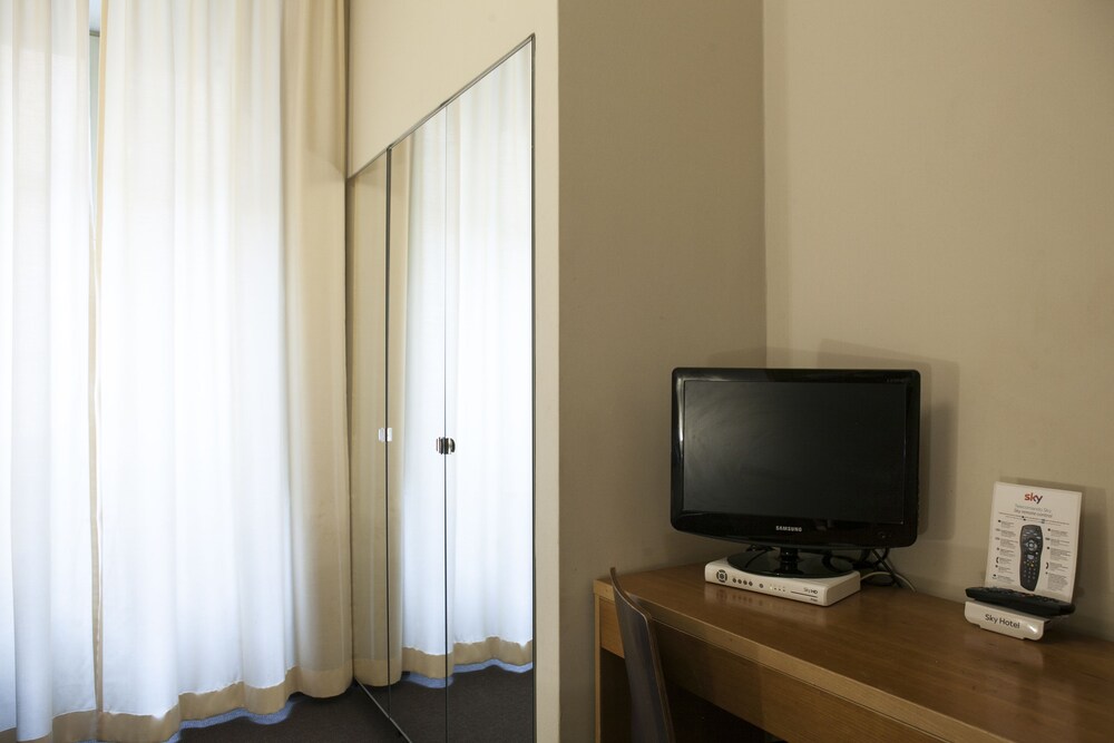 Guestroom View