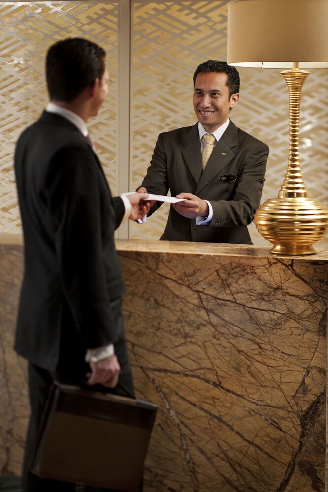 Concierge Desk