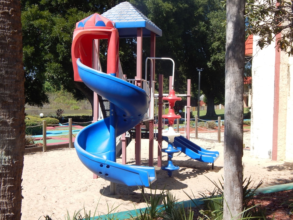 Childrens Play Area - Outdoor