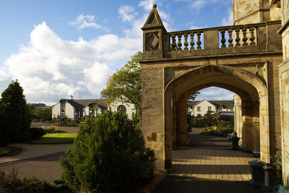 Front of property, Dalmahoy Hotel & Country Club