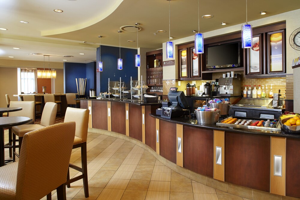 Hotel Lounge