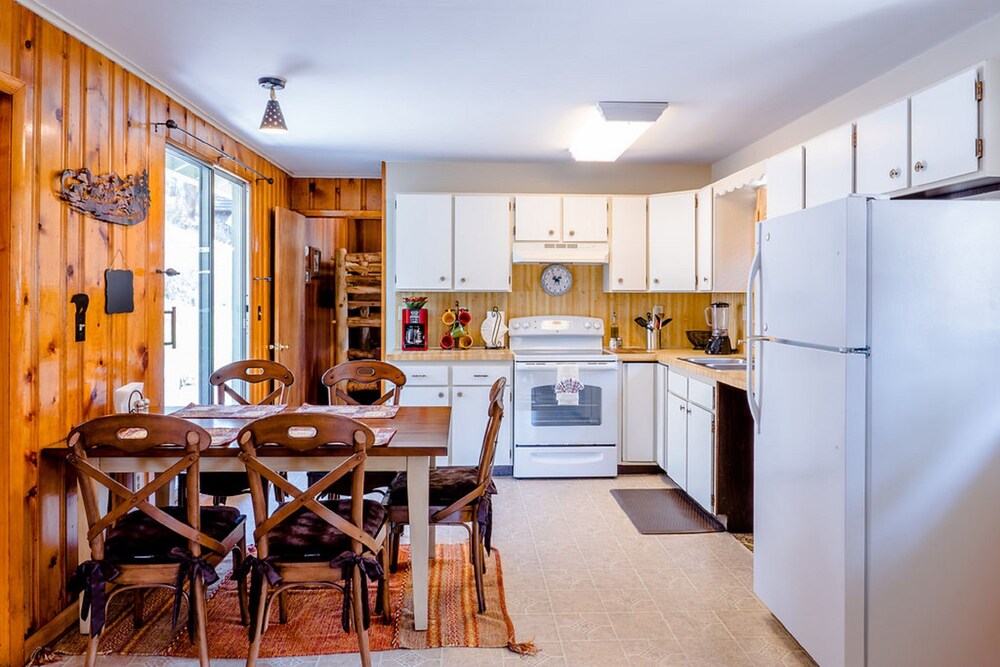 In-Room Kitchen
