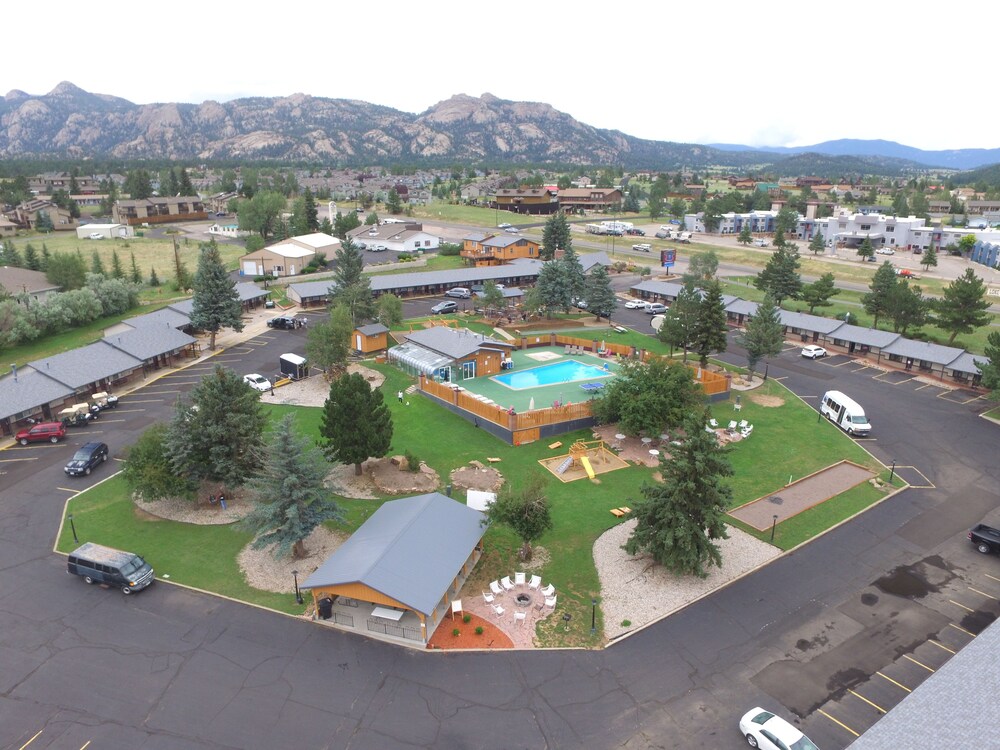 Aerial view, Murphy's Resort