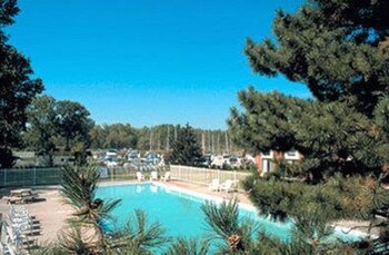 Sarnia Vacations - Best Western Plus Guildwood Inn - Property Image 12