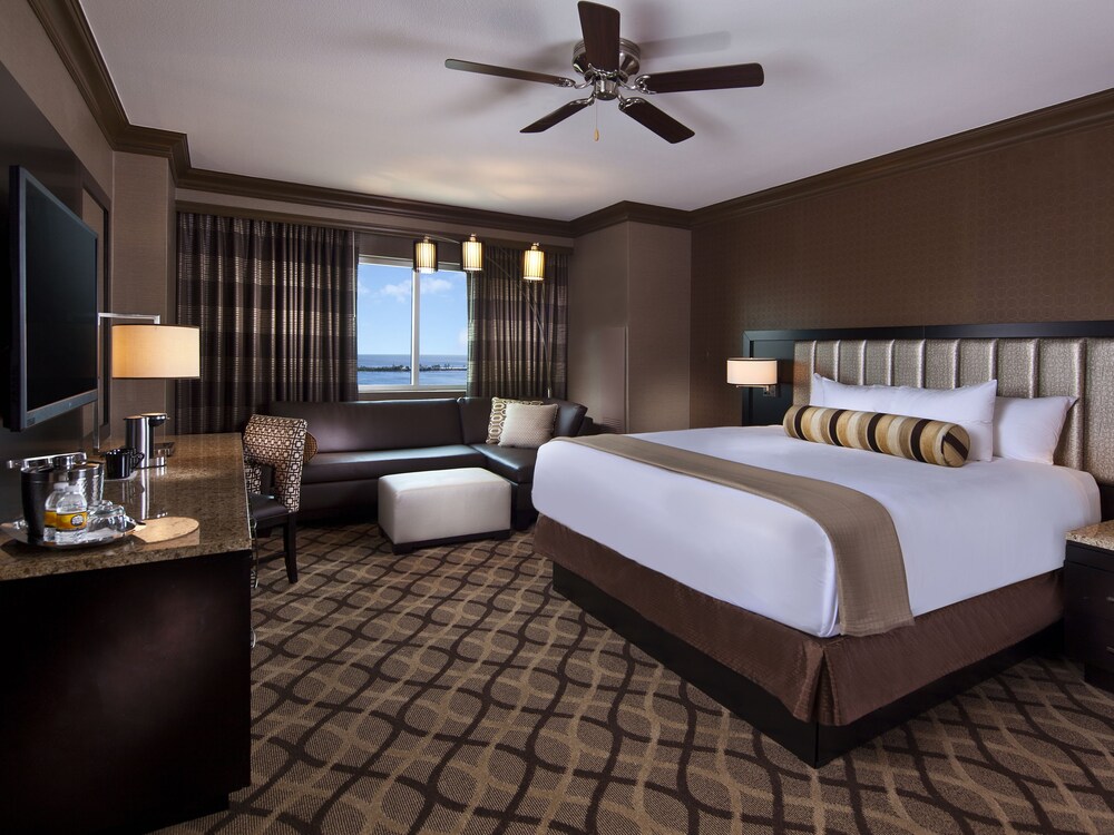 Golden Nugget Biloxi: 2018 Room Prices from $49, Deals & Reviews | Expedia