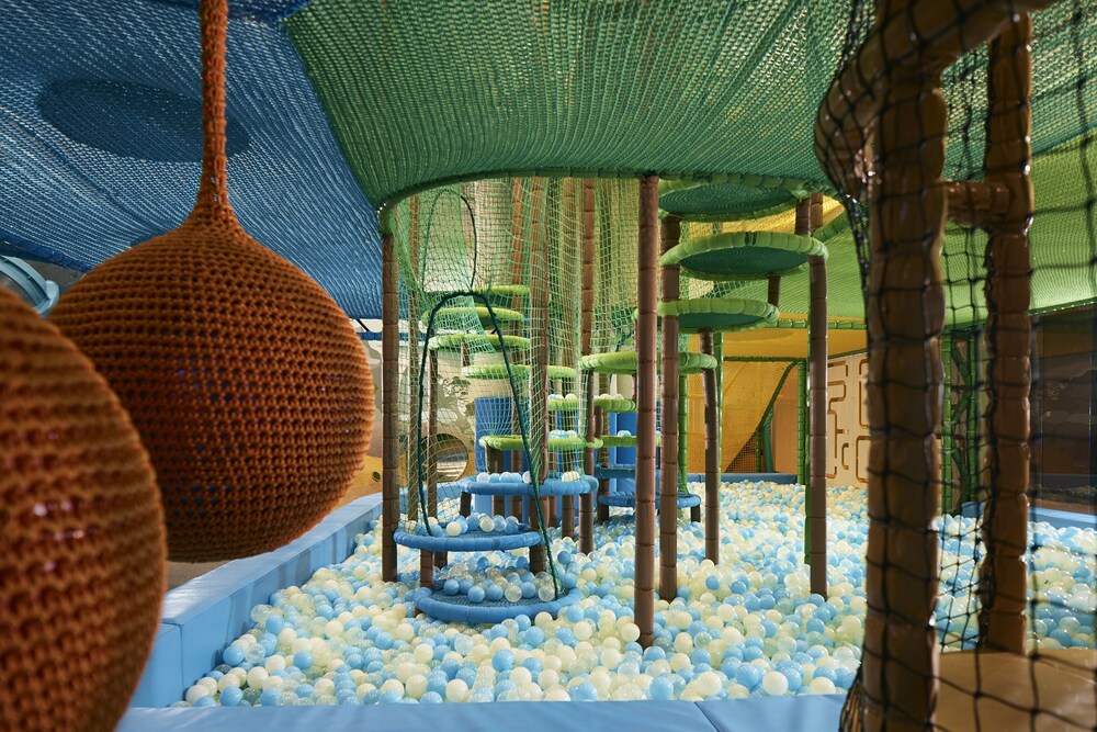 Childrens Play Area - Indoor