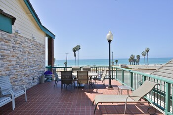 Beach/Ocean View