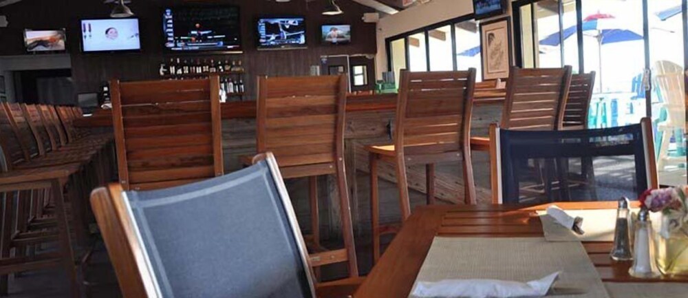 Hotel Bar