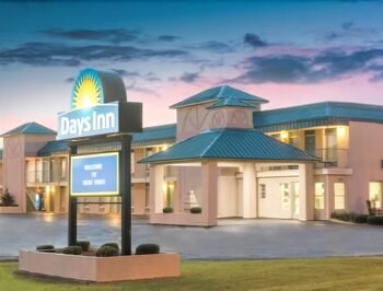 Hotel Front - Evening/Night