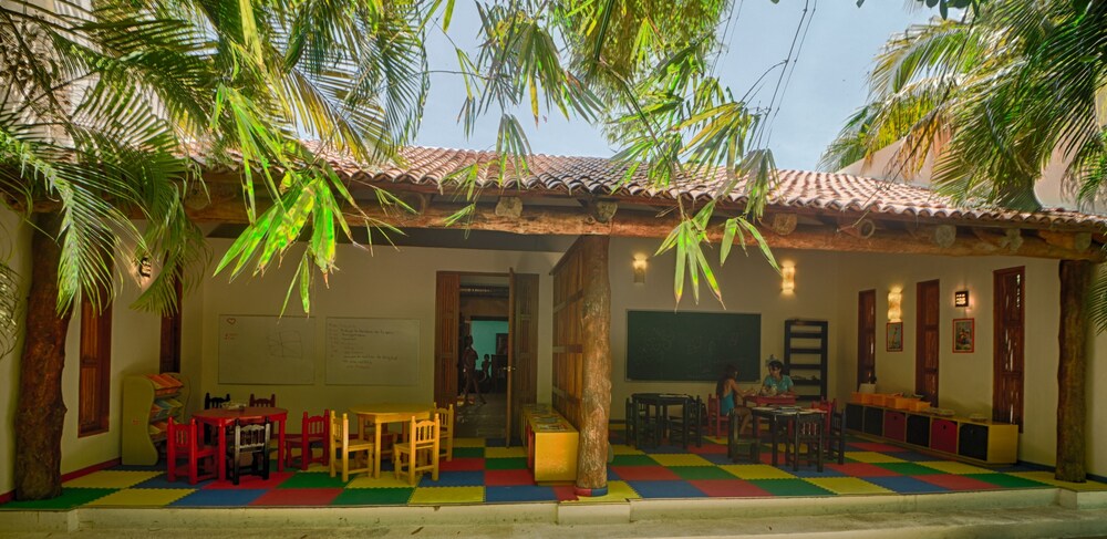 Childrens Play Area - Indoor