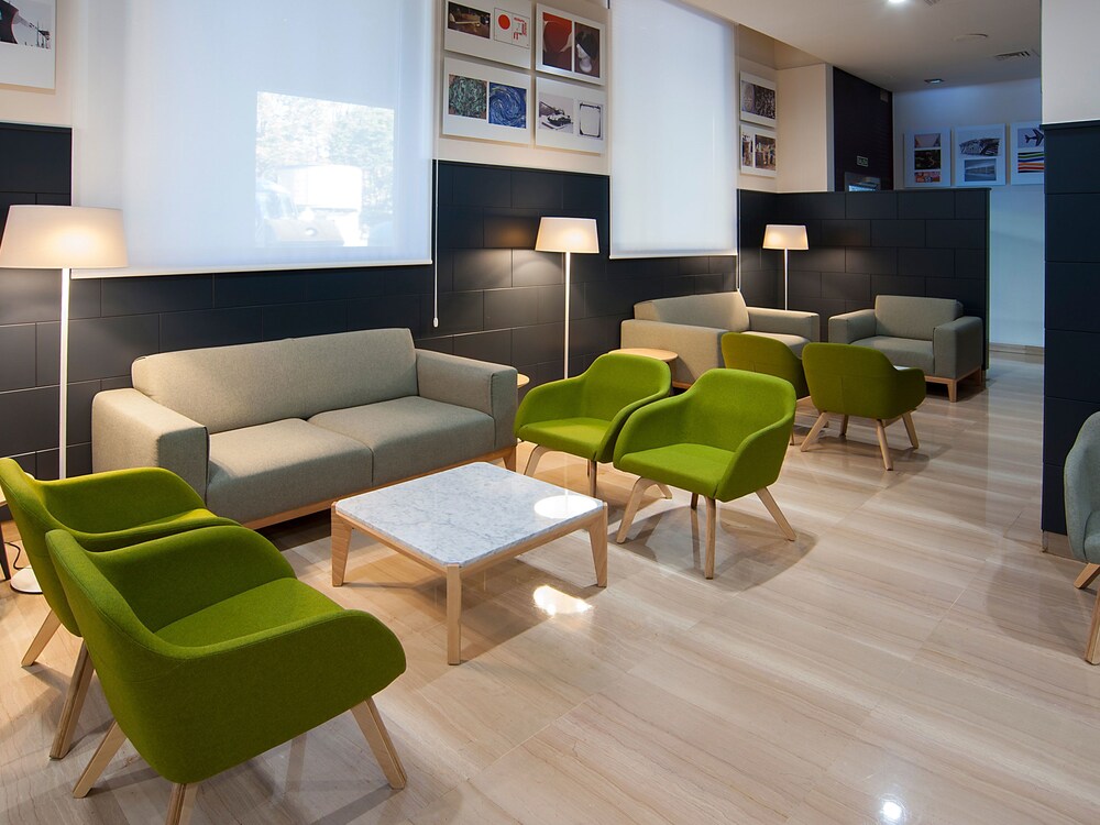 Hotel Lounge