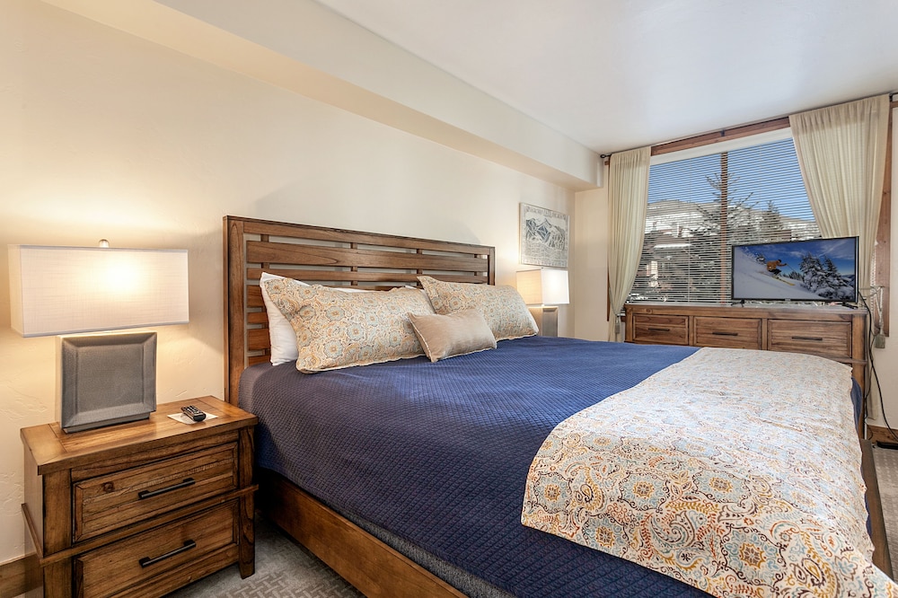 Condo, 2 Bedrooms, 2 Bathrooms - Guestroom