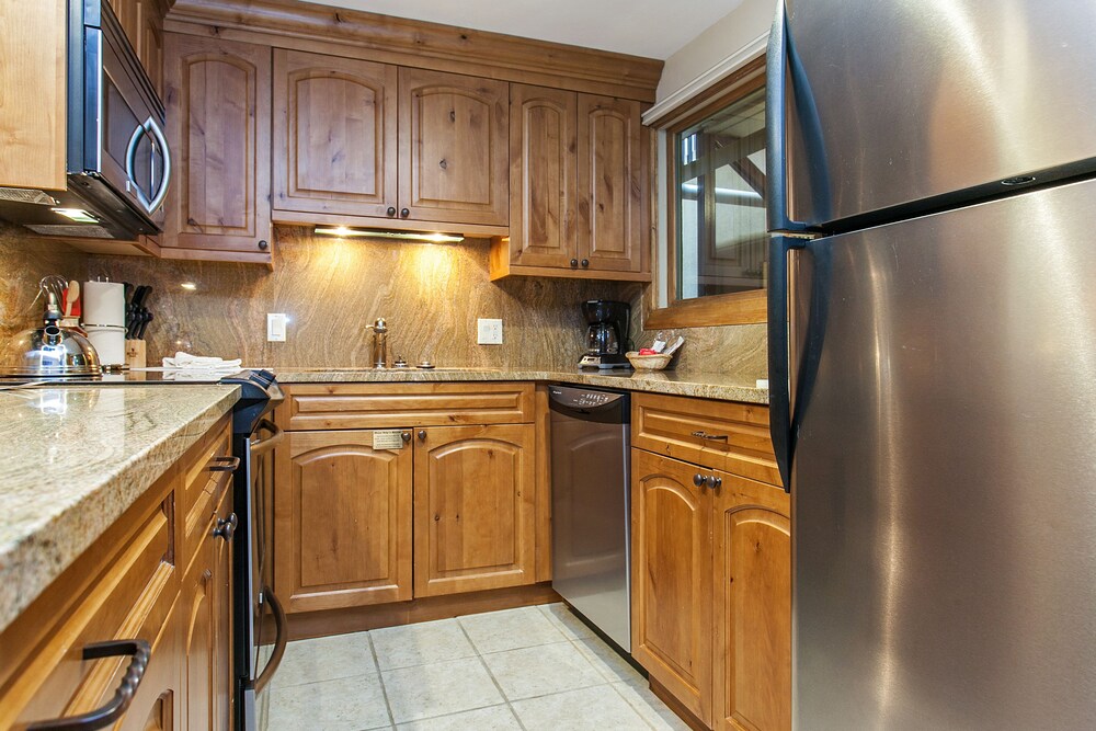 Condo, 1 Bedroom (plus bunk bed) - In-Room Kitchen