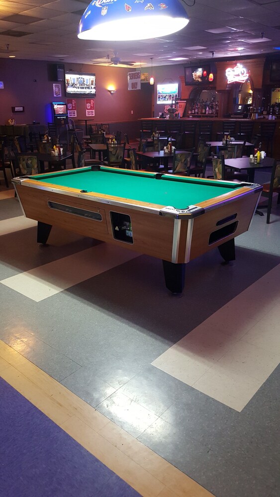 Hotel Bar