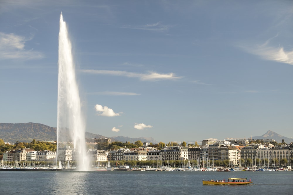 Lake View