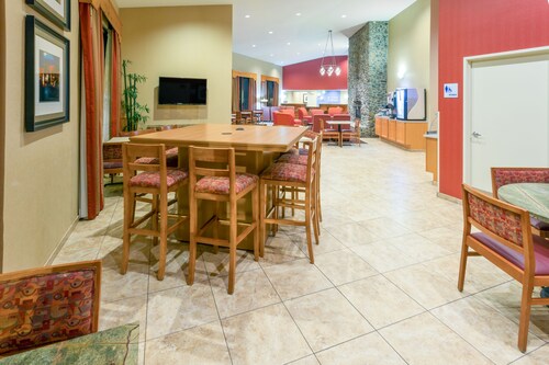 Holiday Inn Express Roseburg, an IHG Hotel