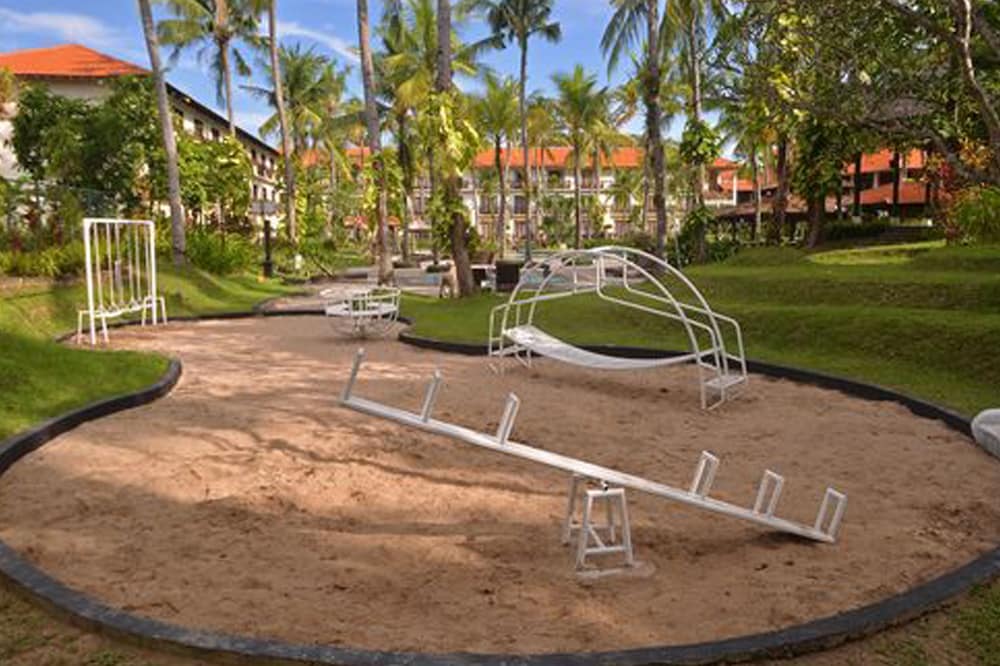 Childrens Play Area - Outdoor