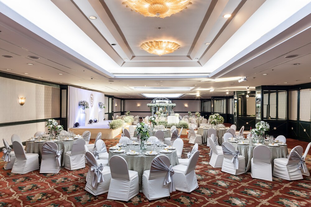 Indoor Wedding