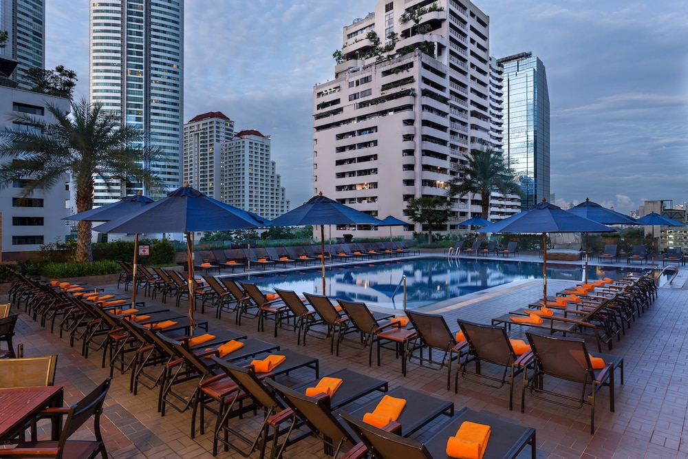 Rooftop Pool