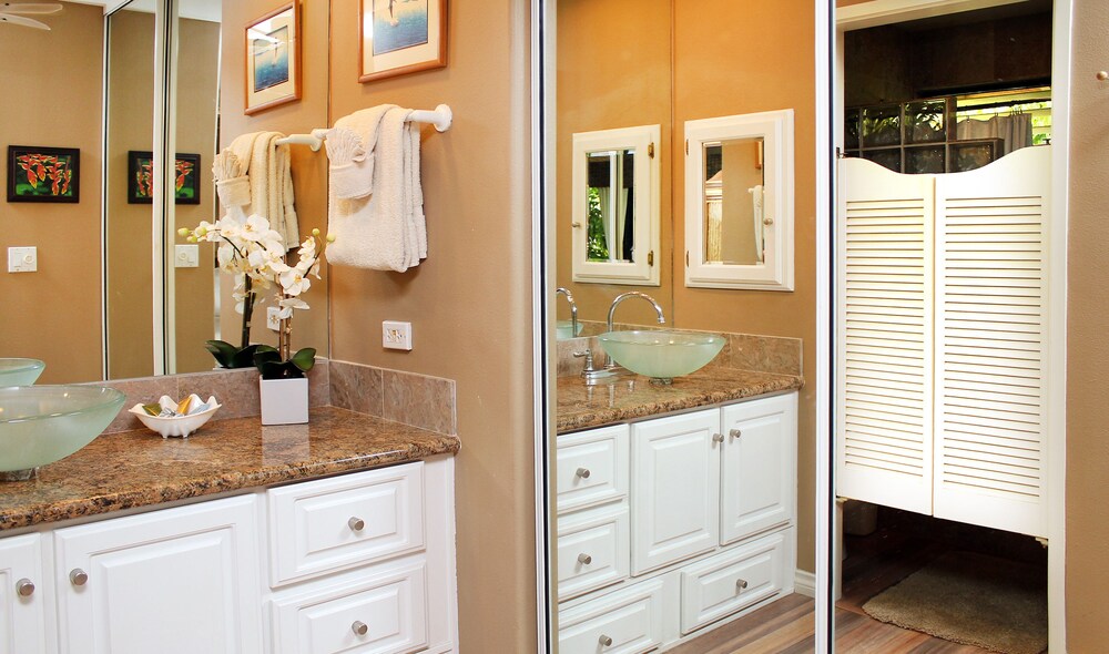 Condo, 1 Bedroom, Ocean View - Bathroom