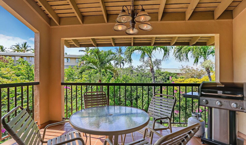Studio, 1 King Bed, Garden View - Balcony