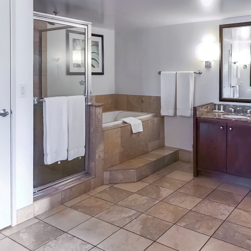 2 Bedroom - Bathroom