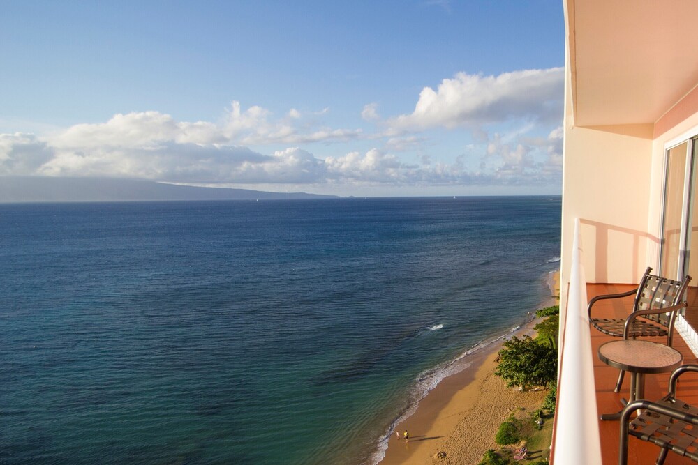 Room, 1 Bedroom, Ocean View - Beach/Ocean View