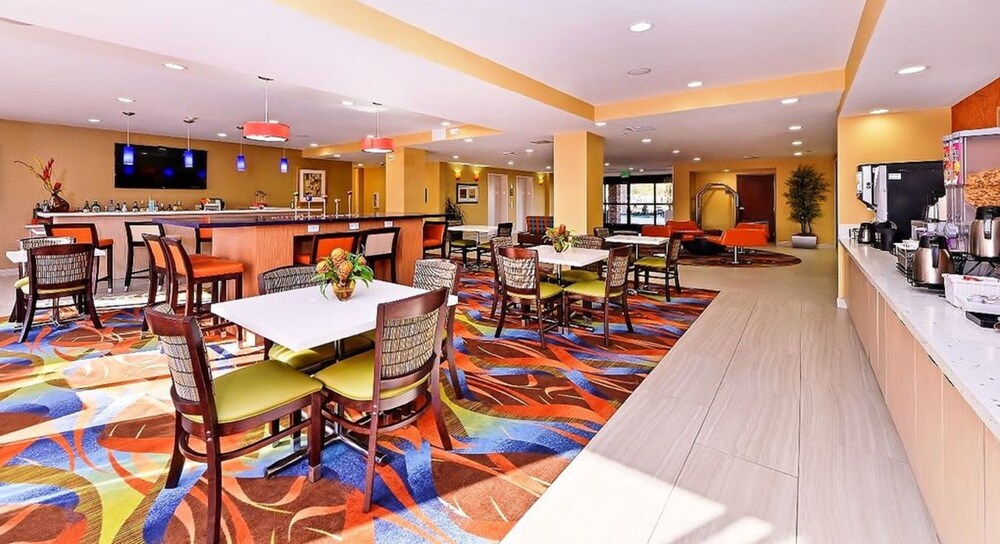 Family Dining